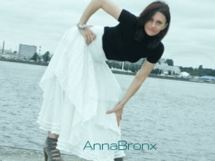 AnnaBronx