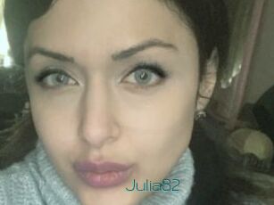 Julia82